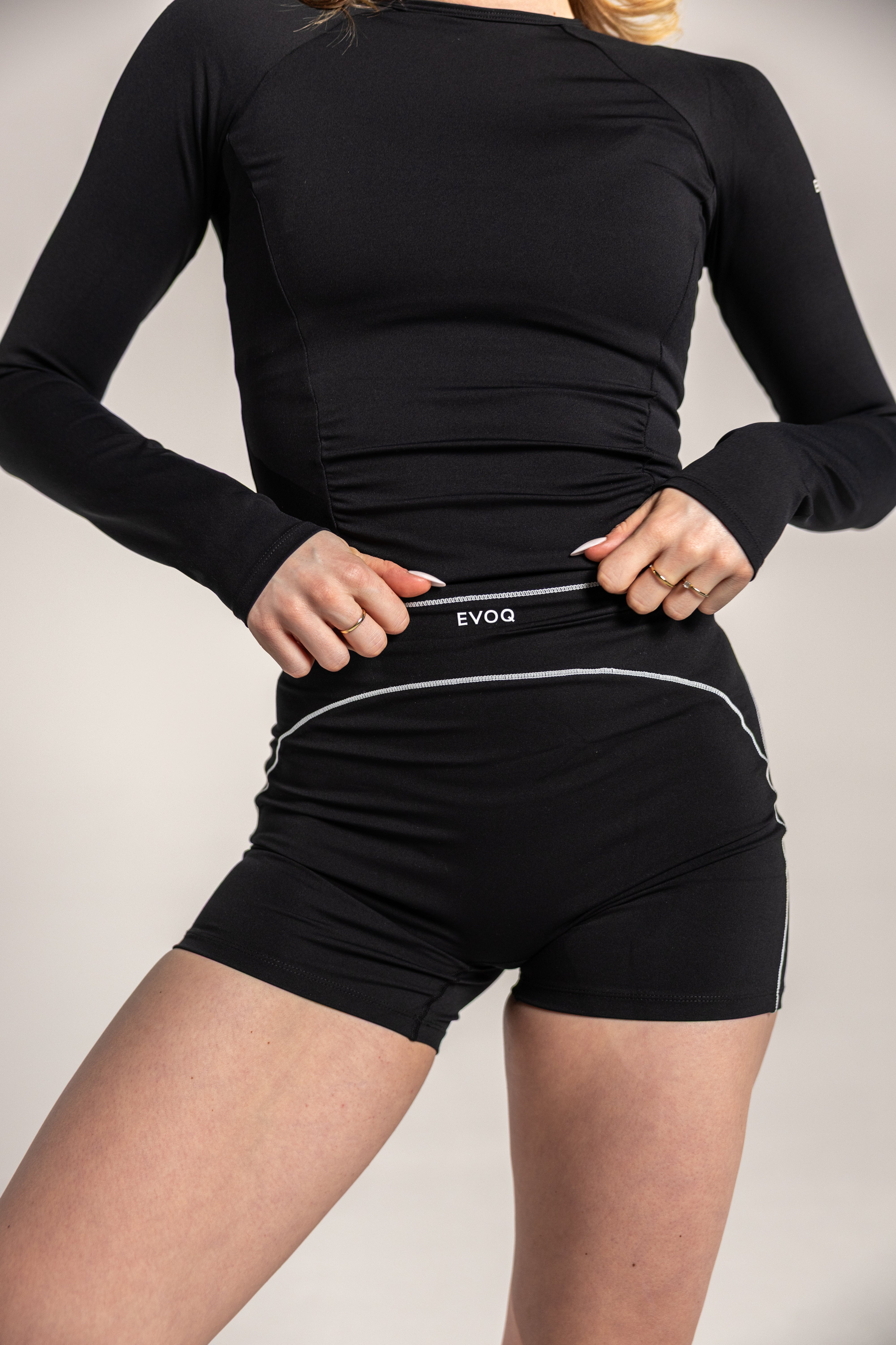 EVOQ SQULPT SHORT BLACK