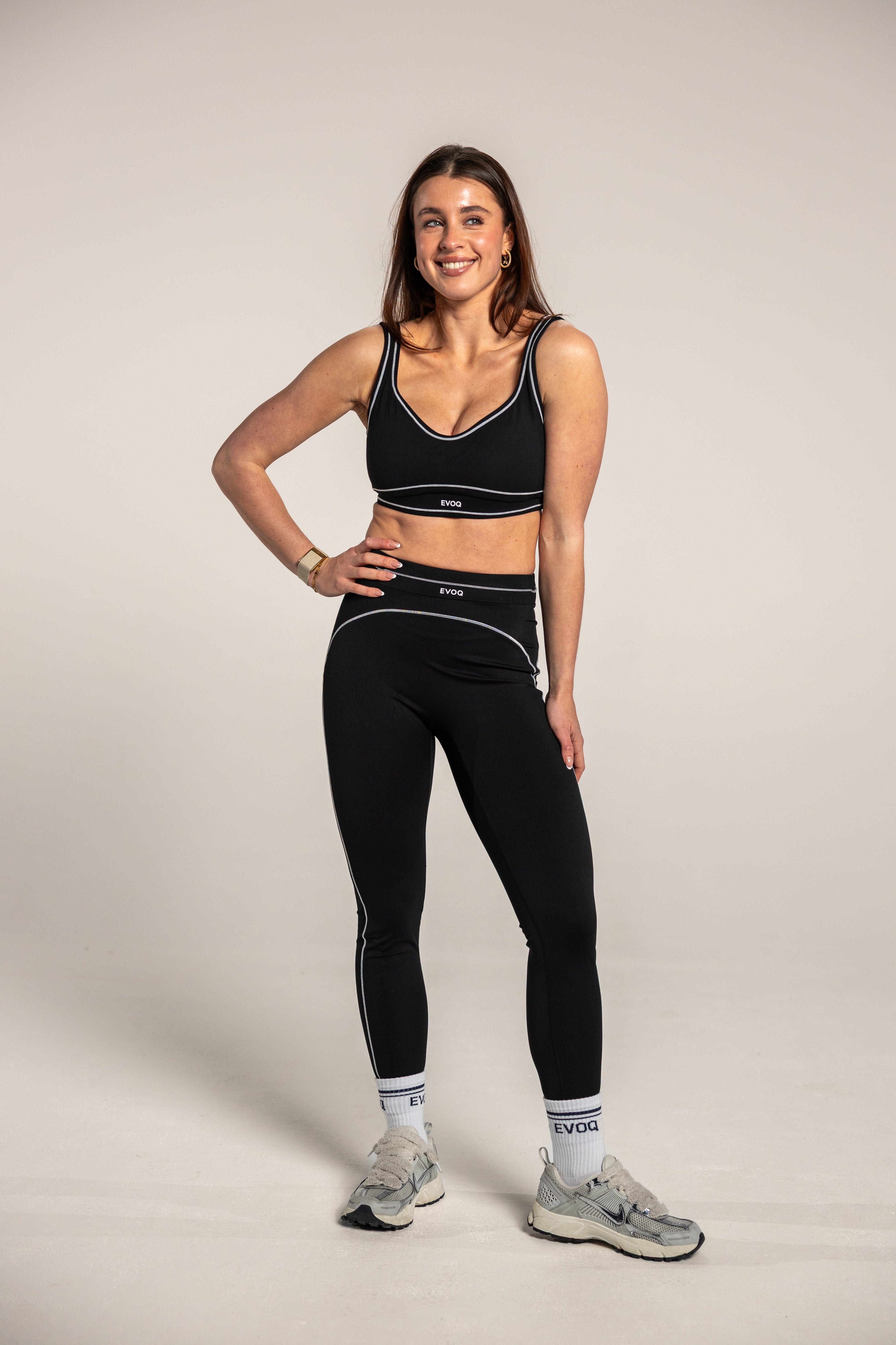 EVOQ SCULPT BRA BLACK