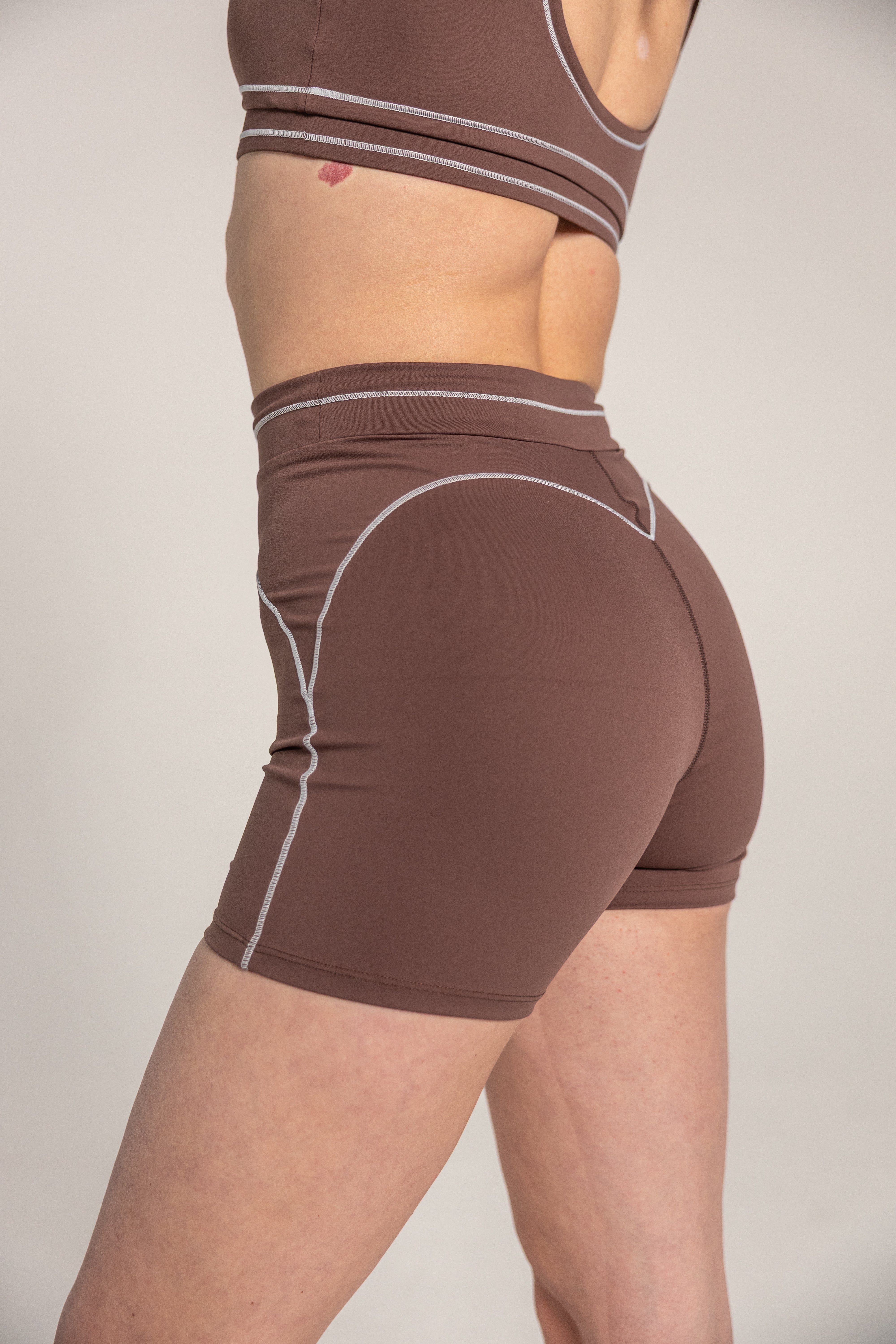 EVOQ SQULPT SHORT BROWN