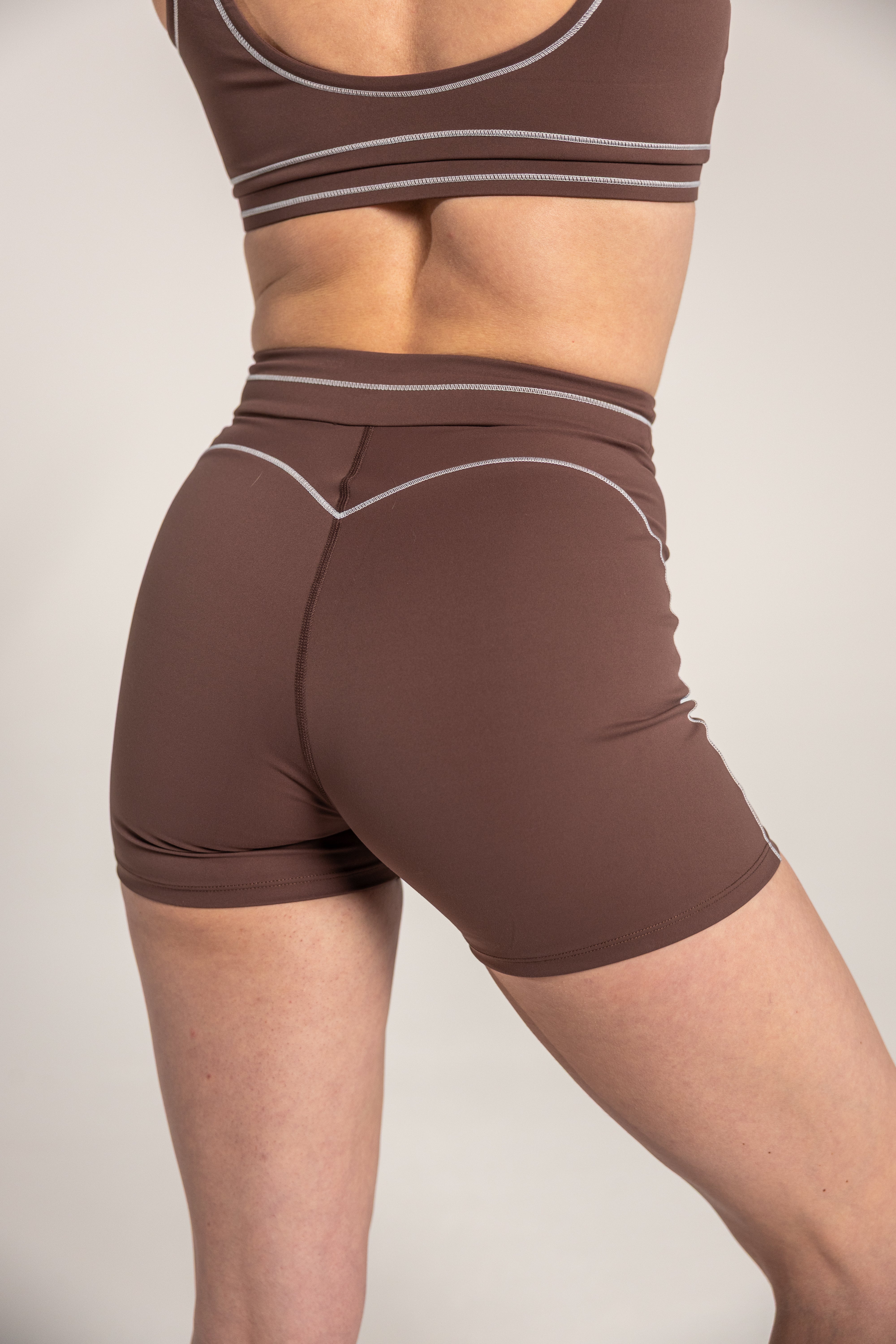 EVOQ SQULPT SHORT BROWN