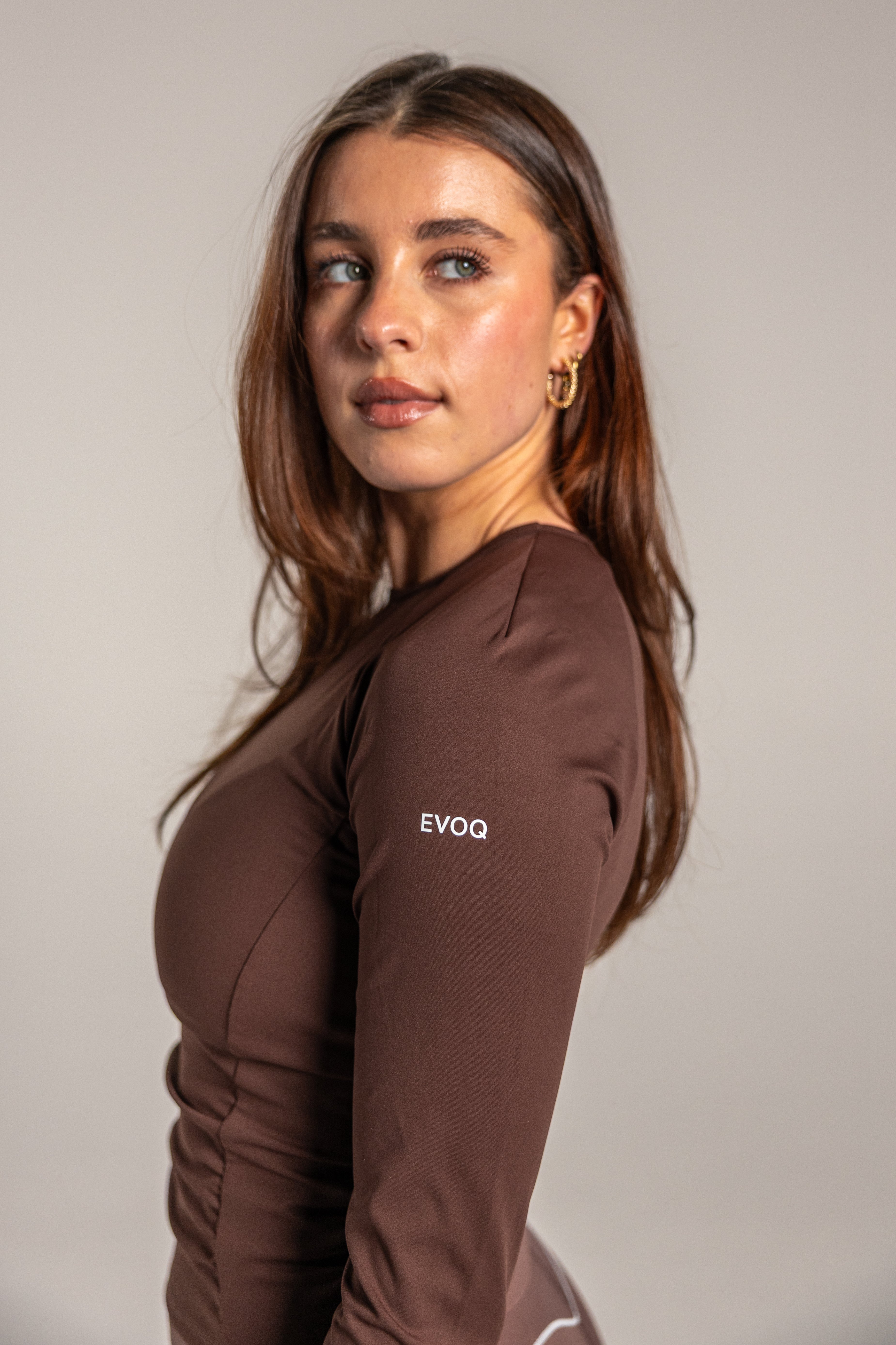 EVOQ SCULPT LONGSLEEVE BROWN